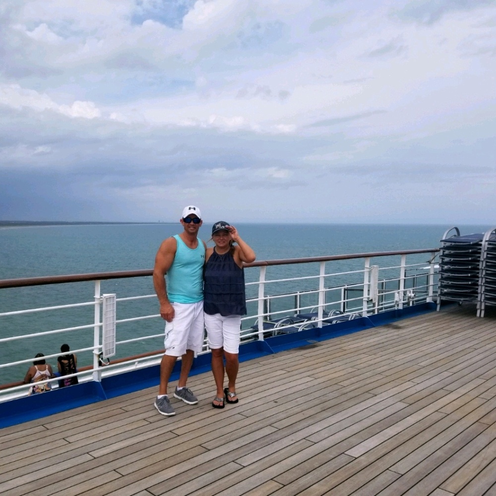 Meet your Posher, Melissa